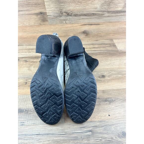 Papucei Size 7 38 Leather Booties  Black Withe  Handmade Romania  Boots - Picture 5 of 6